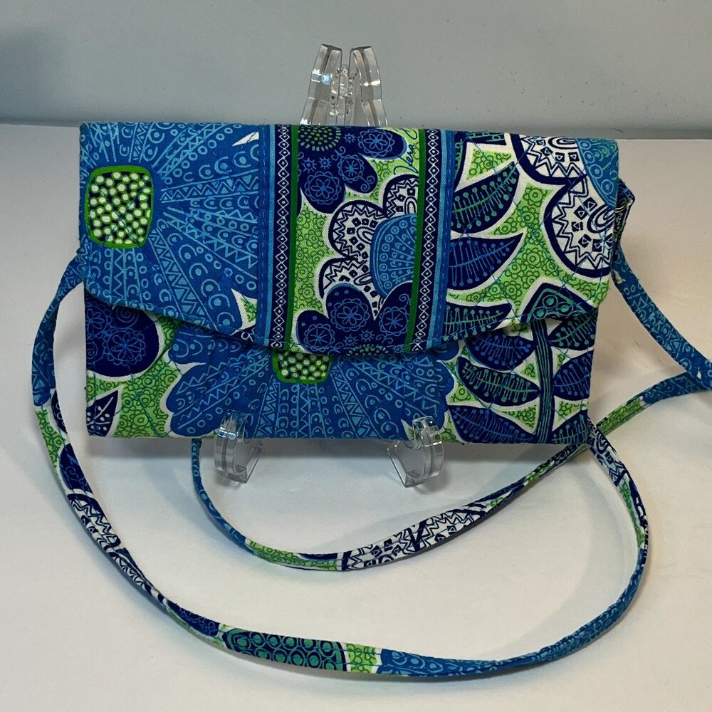 Vera Bradley "Doodle Daisy" Strap Wallet Crossbody